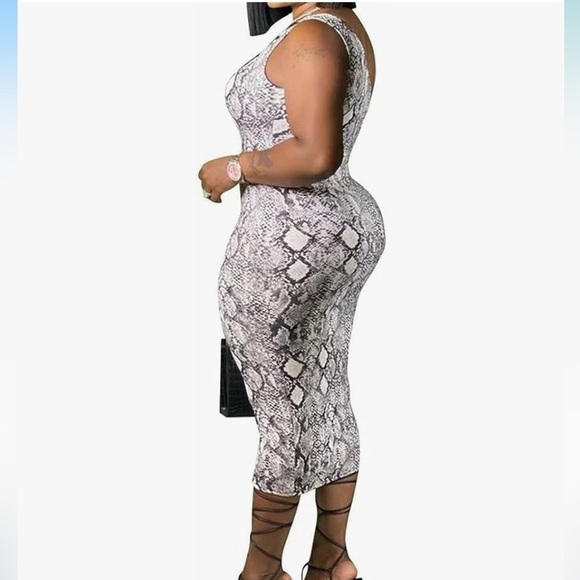 BODYCON DRESS Laced Over Chest NEW - Picture 6 of 6